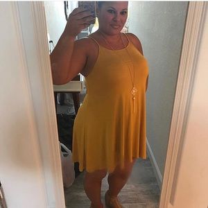 Cute yellow dress!